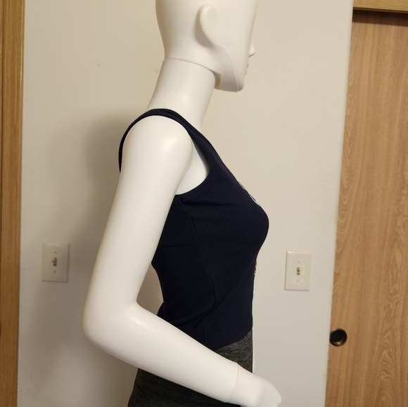 Obsessive Love‎ Navy blue cropped graphic tank top size large - Picture 5 of 9